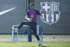 乐鱼体育-每体评霍安-加西亚：21世纪巴萨仅他和布拉沃首秀赢球+零封