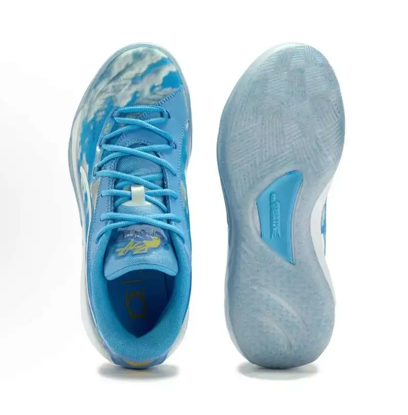 乐鱼体育-施罗德今日穿着蓝天白云配色All-Pro Nitro，得到24分10助攻