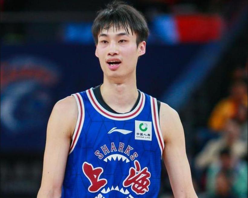 广东男篮签下32+23大外援,辽媒辟谣张镇麟被交易,戴昊离开上海