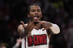 球队锁定季后赛！杰伦-格林：我们之前付出的努力终于没有白费