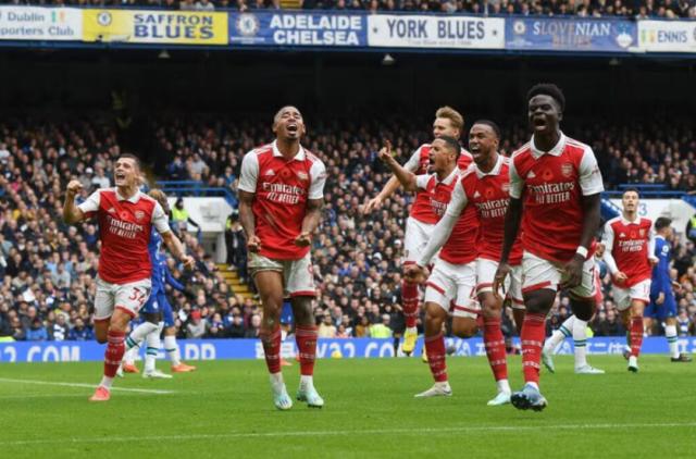 乐鱼体育-英超“半程小结”：特别赛季特别的争冠和特别的争4