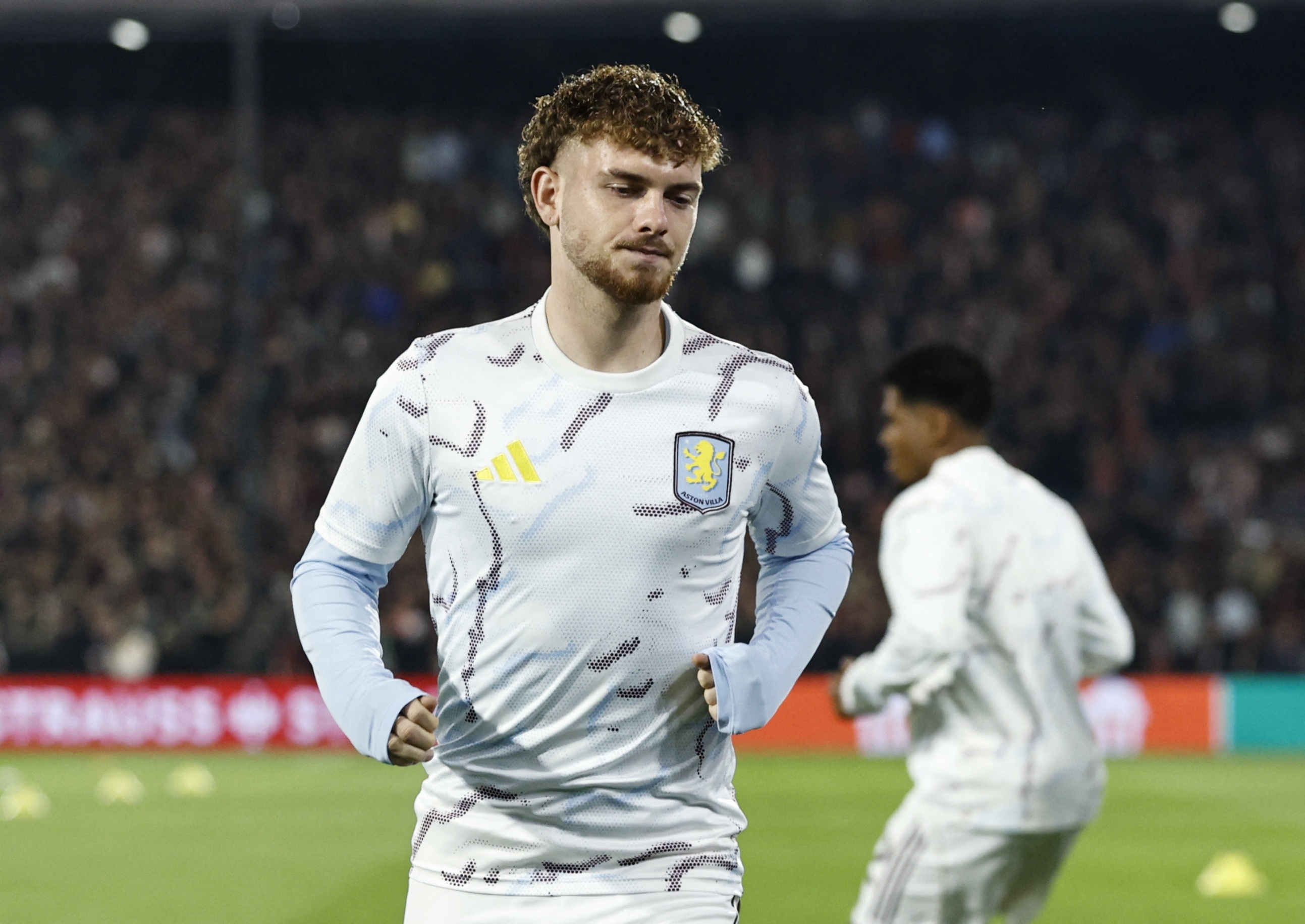 乐鱼体育下载-英媒：夏洛特FC无法承担埃利奥特3500万镑买断金额，只希望租借